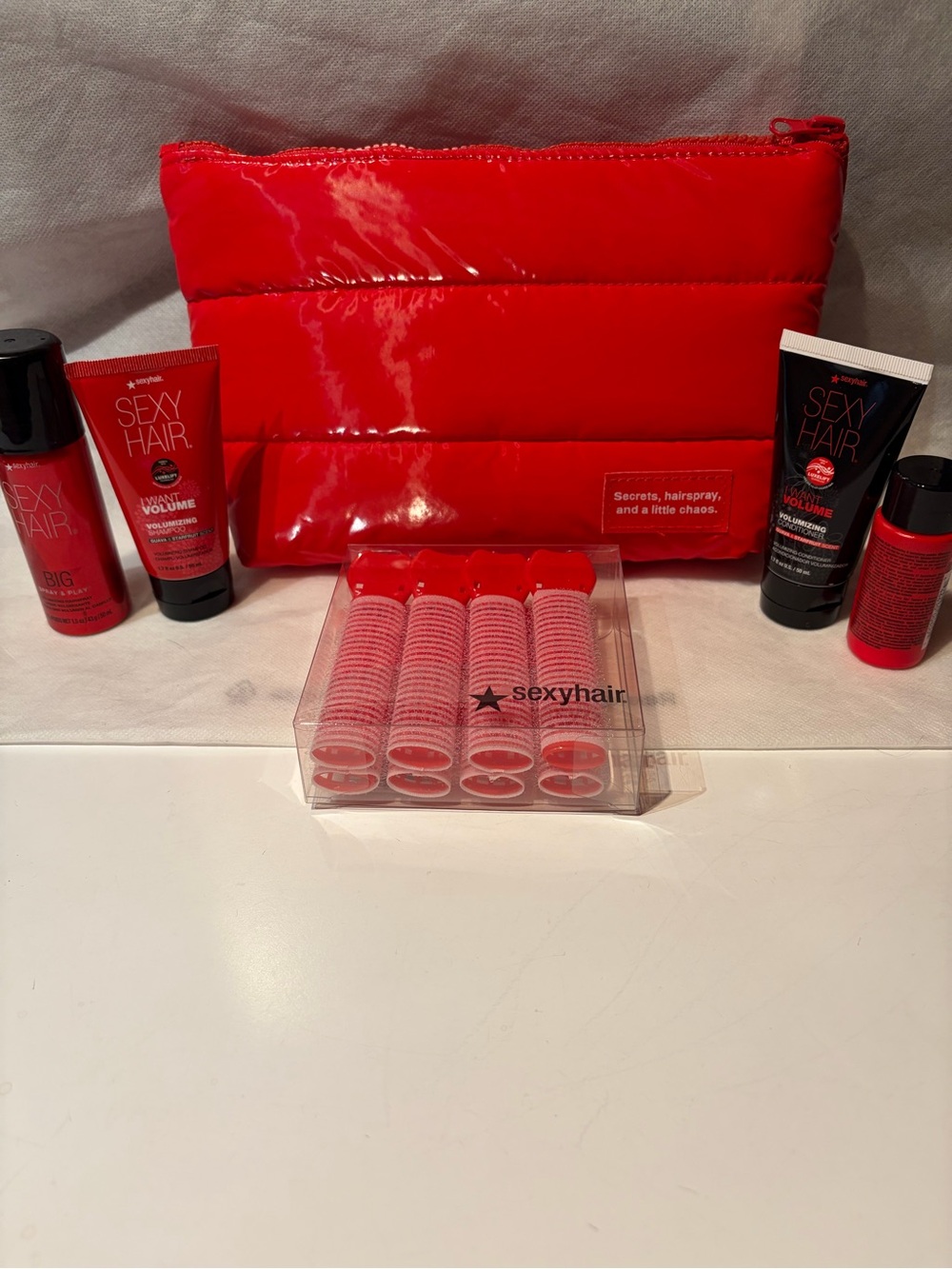 NWT Sexy Hair 9 piece Red Glossy Travel Pouch with 4 Hair Care Products/clips